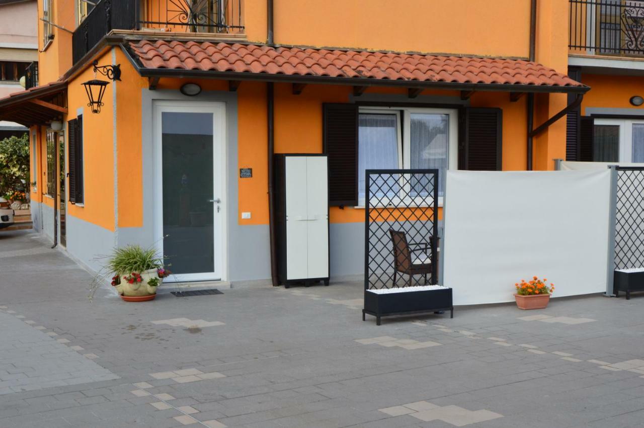 Ferienwohnung Perfect Station Santo Stefano di Magra Exterior foto